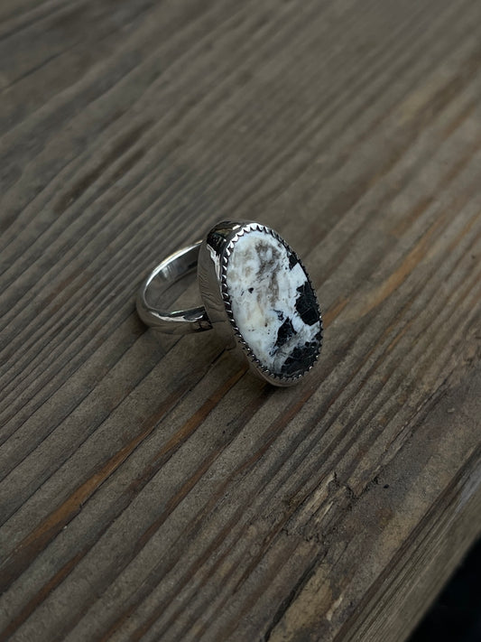 White Buffalo Ring | Size 5.5