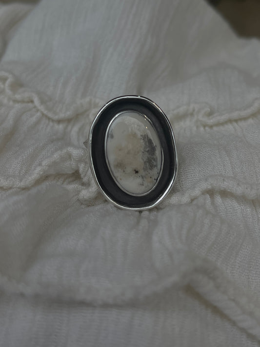 White Buffalo Shadow Box Ring | Size 8